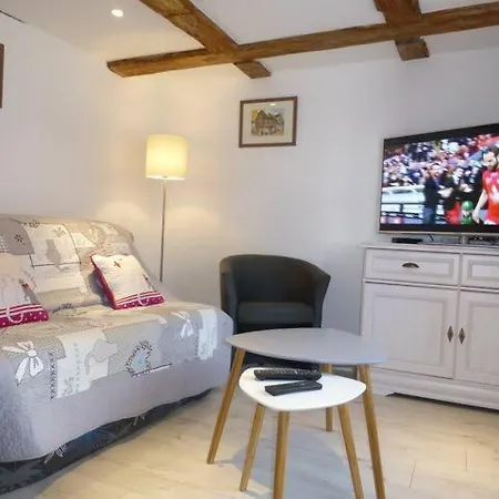 Gite, Maison Independante 