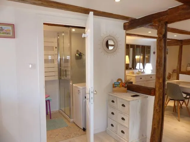 Gite, Maison Independante 